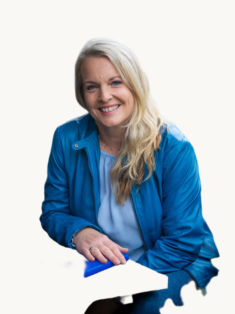 Headshot of Uschi Baumann